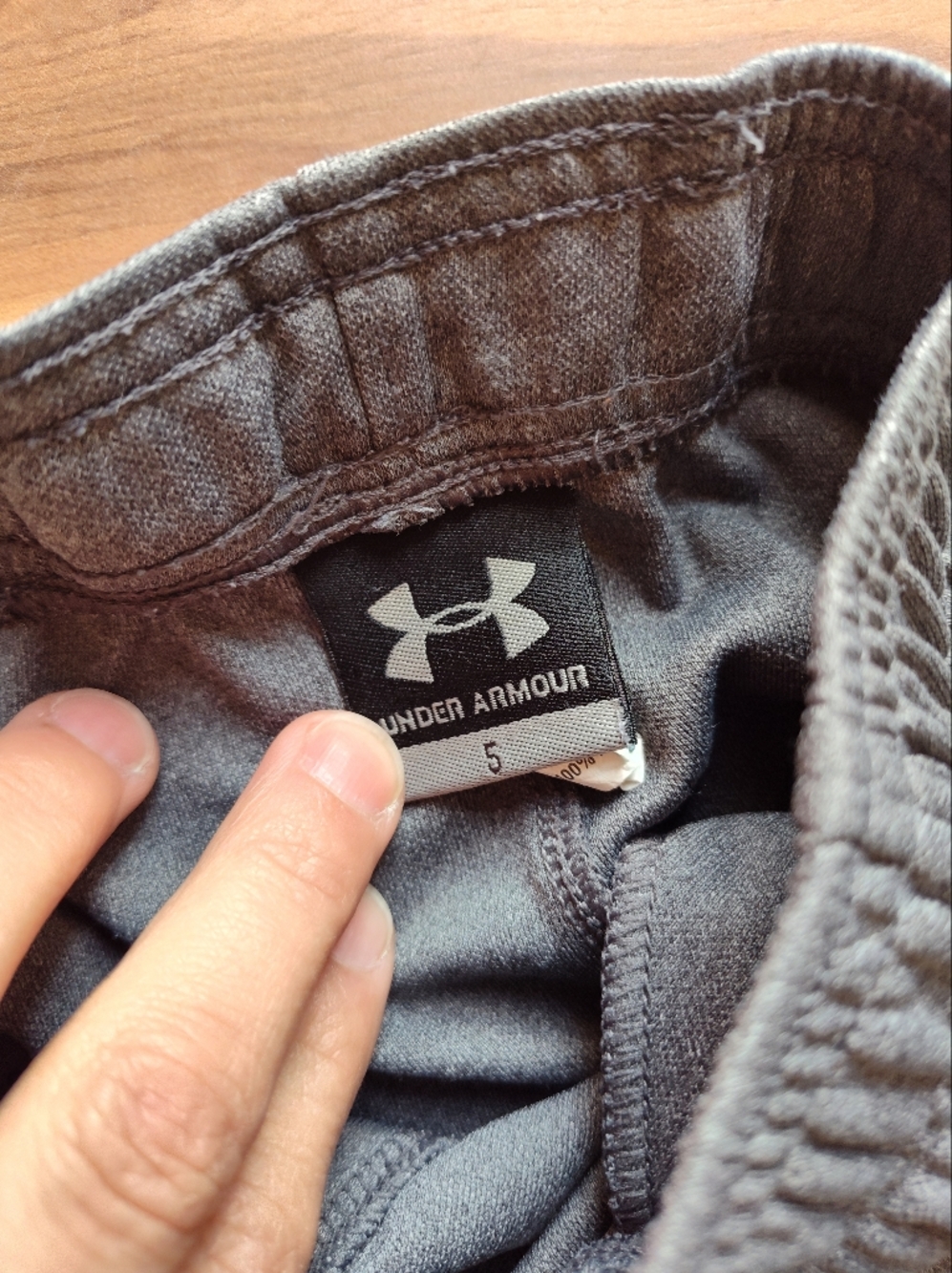Adidas & Under Armour Boys 5T Shorts - Picture 5 of 8